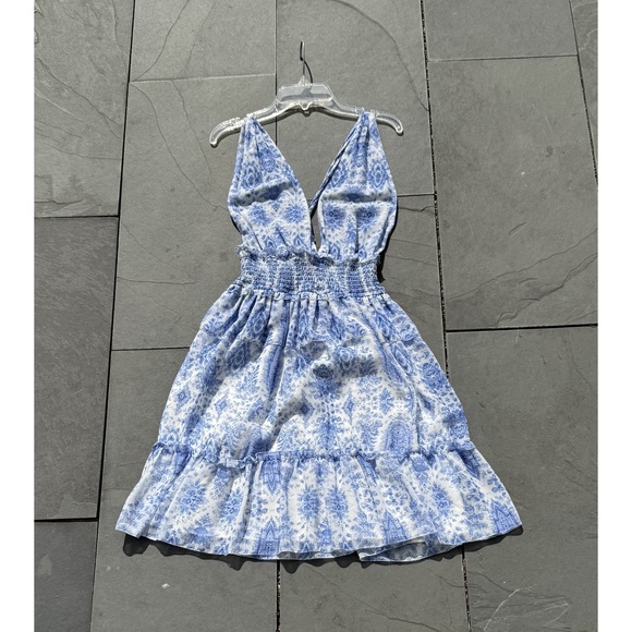 Saylor Blue Holly Dress Halter with Criss Cross Back and Smocked Waist Sz Large‎ - Picture 4 of 6